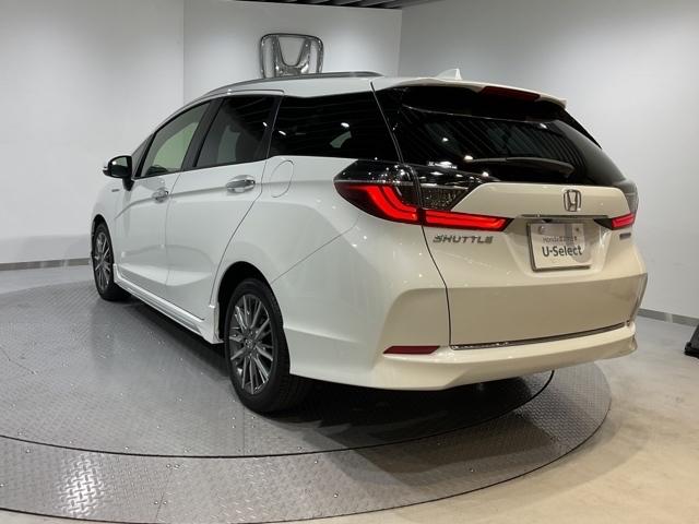 シャトル ハイブリッドZホンダセンシング いまコレ+新品マット付 衝突軽減 カーテンエアバック LEDライト 前席シートヒーター イモビ Bカメラ クルコン DVD パワーウィンドウ ナビTV 地デジ ETC スマートキー オートエアコン(6枚目)