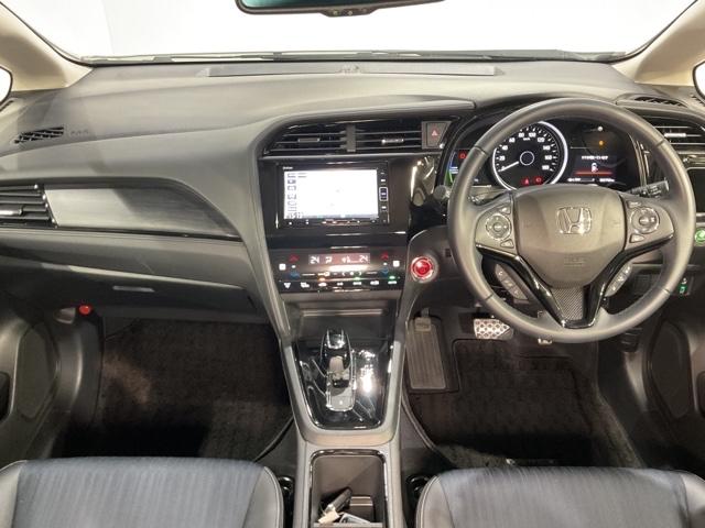 シャトル ハイブリッドZホンダセンシング いまコレ+新品マット付 衝突軽減 カーテンエアバック LEDライト 前席シートヒーター イモビ Bカメラ クルコン DVD パワーウィンドウ ナビTV 地デジ ETC スマートキー オートエアコン(13枚目)