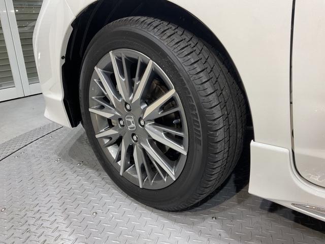 シャトル ハイブリッドZホンダセンシング いまコレ+新品マット付 衝突軽減 カーテンエアバック LEDライト 前席シートヒーター イモビ Bカメラ クルコン DVD パワーウィンドウ ナビTV 地デジ ETC スマートキー オートエアコン(36枚目)