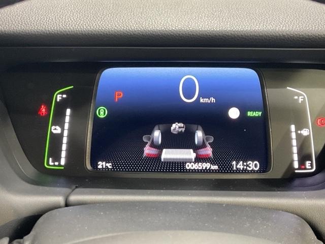 フィット e:HEVホーム 弊社元試乗車 前後誤発進抑制機能 助手席エアバッグ 運転席エアバッグ アイドリングストップ LEDライト バックカメラ ABS サイドエアバッグ オートクルーズコントロール フルセグTV スマートキー(14枚目)