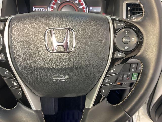 オデッセイ アブソルート・ホンダセンシング LEDヘッドランプ iストップ フルセグテレビ キーフリー バックモニター ナビTV Pシート オートクルーズコントロール ウォークスルー サイドエアバッグ DVD(33枚目)