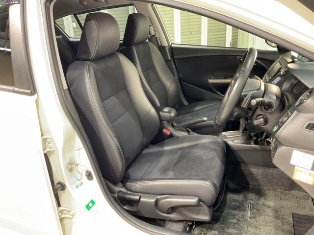 インサイトエクスクルーシブ XLインターナビセレクト Iストップ リアカメラ 横滑り防止機能 フルオートエアコン 助手席エアバック オートクルーズコントロール 運転席エアバック パワーウィンドウ ABS スマートキー ETC(15枚目)