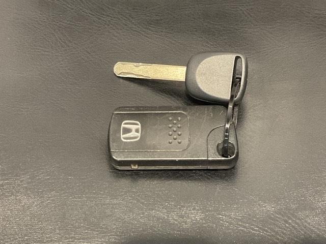 インサイトエクスクルーシブ XLインターナビセレクト Iストップ リアカメラ 横滑り防止機能 フルオートエアコン 助手席エアバック オートクルーズコントロール 運転席エアバック パワーウィンドウ ABS スマートキー ETC(29枚目)