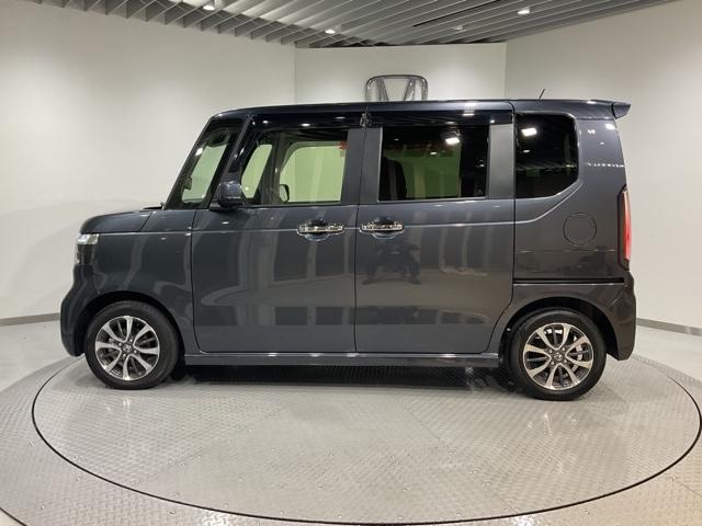 N-BOXカスタム ベースグレード CMBS Dレコ オートエアコン スマートキ LED 盗難防止装置 クルコン ETC バックカメラ フルセグTV パワーステアリング エアバッグ ESC パワーウインドウ フリーキー(4枚目)