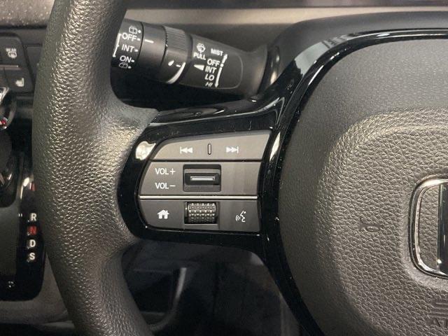 N-BOXカスタム ベースグレード CMBS Dレコ オートエアコン スマートキ LED 盗難防止装置 クルコン ETC バックカメラ フルセグTV パワーステアリング エアバッグ ESC パワーウインドウ フリーキー(32枚目)