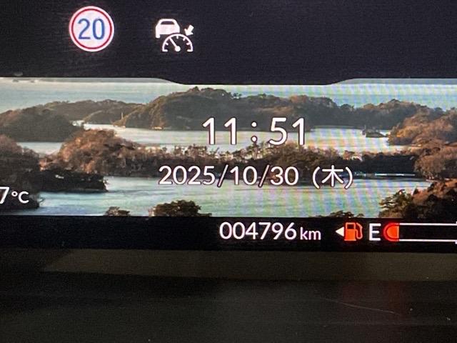 N-BOXカスタム ベースグレード CMBS Dレコ オートエアコン スマートキ LED 盗難防止装置 クルコン ETC バックカメラ フルセグTV パワーステアリング エアバッグ ESC パワーウインドウ フリーキー(37枚目)