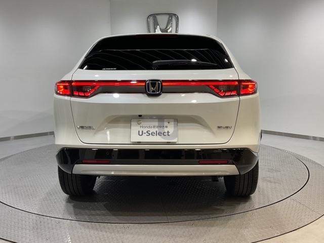 ヴェゼル e:HEVZ 衝突回避支援ブレーキ機能 スマキ フルオートエアコン Dレコ エアバッグ 両席エアバック Rカメ パワーウィンドウ LEDランプ クルーズC ナビ&TV キーレスエントリー ETC付(6枚目)