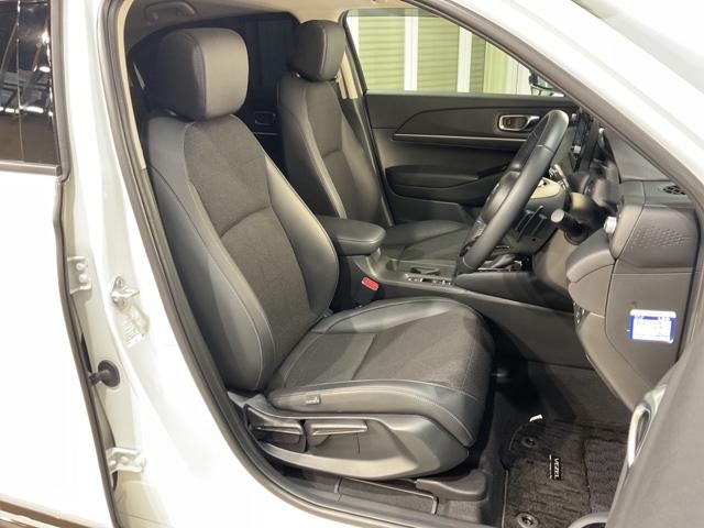 ヴェゼル e:HEVZ 衝突回避支援ブレーキ機能 スマキ フルオートエアコン Dレコ エアバッグ 両席エアバック Rカメ パワーウィンドウ LEDランプ クルーズC ナビ&TV キーレスエントリー ETC付(16枚目)