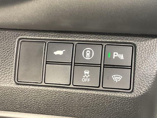 ヴェゼル e:HEVZ 衝突回避支援ブレーキ機能 スマキ フルオートエアコン Dレコ エアバッグ 両席エアバック Rカメ パワーウィンドウ LEDランプ クルーズC ナビ&TV キーレスエントリー ETC付(32枚目)