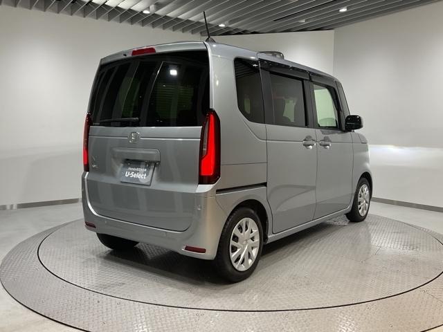 車両状態証明書付き車両です。車両状態を検査員が評価をし、結果を点数で表示しております。１台１台プロの目で事細かにチェックしている車両ですので、ご安心してお買い求めしていだけます。