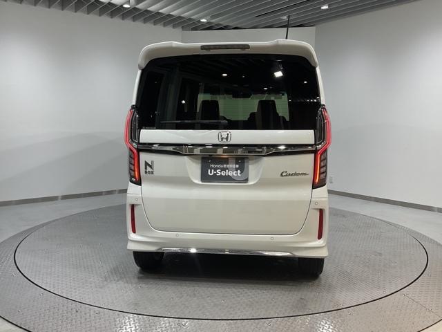 「自動車保険」と「あんしん特典」がひとつになったＨｏｎｄａのお店ならではの保険プランです。お客様のカーライフにより一層の安心をプラスします。