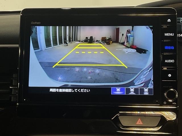 リアカメラ付で、後方をナビ画面で確認。車庫入れも安心です。もちろん、バックギアと連動しています。