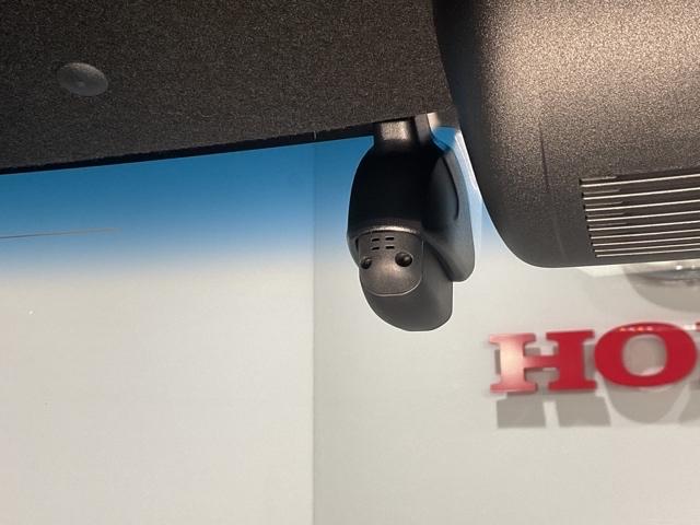 今や当たり前、純正ドラレコ（フロント）