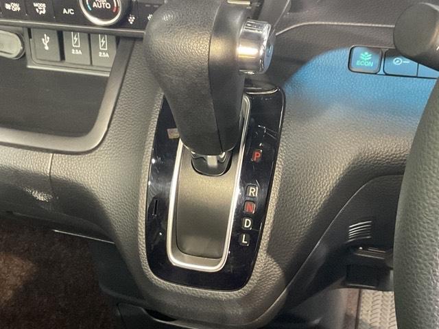 Ｎ－ＢＯＸカスタム Ｇ・スロープＬホンダセンシング　【いまコレ＋】新品フロアマット　両側電動スライドドア　キーフリーシステム　エアバッグ　オートエアコン　地デジ　ＬＥＤヘッドランプ　４ＷＤ　ドライブレコーダー　スマートキー　オートクルーズコントロール（15枚目）