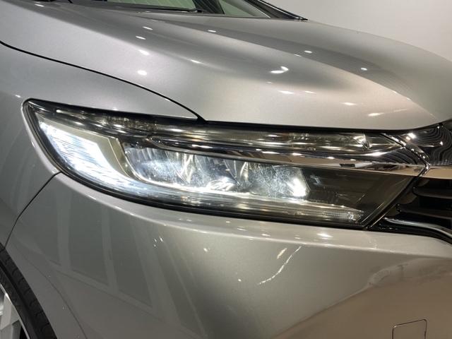 シャトル ハイブリッドZ 衝突被害軽減ブレーキ クルーズC VSA フルセグ地デジTV シートH リアカメラ キーフリ LEDライト アドバンストキー イモビ ECON ETC付き ナビTV DVD ABS(10枚目)