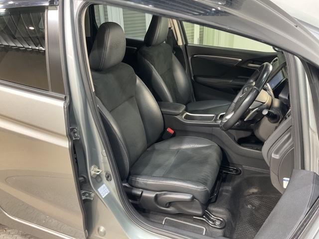 シャトル ハイブリッドZ 衝突被害軽減ブレーキ クルーズC VSA フルセグ地デジTV シートH リアカメラ キーフリ LEDライト アドバンストキー イモビ ECON ETC付き ナビTV DVD ABS(16枚目)