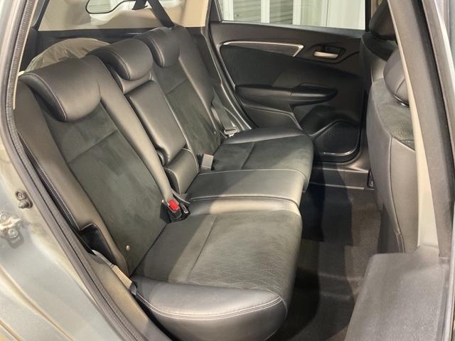 シャトル ハイブリッドZ 衝突被害軽減ブレーキ クルーズC VSA フルセグ地デジTV シートH リアカメラ キーフリ LEDライト アドバンストキー イモビ ECON ETC付き ナビTV DVD ABS(17枚目)