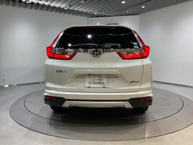 CR-Vハイブリッド e:HEVEX・マスターピース サンル-フ Bカメラ 革シート フルセグテレビ シートヒーター 電動シート 衝突軽減ブレーキ LEDヘッド クルコン キーレス ETC 横滑り防止装置 スマートキー(6枚目)