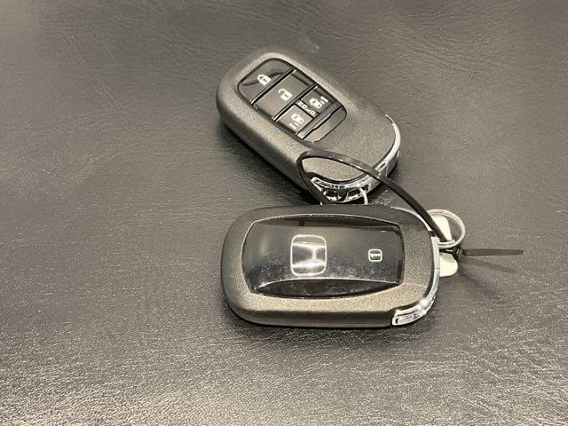 Ｎ－ＢＯＸカスタム ベースグレード　元弊社試乗車　前後誤発進抑制　両側電動ドア　シートＨ　Ｉストップ　オートエアコン　ＥＴＣ　ＬＥＤヘッド　ドラレコ　４ＷＤ　バックカメラ　盗難防止装置　エアバック　スマートキー　キーレス　横滑り防止装置（38枚目）