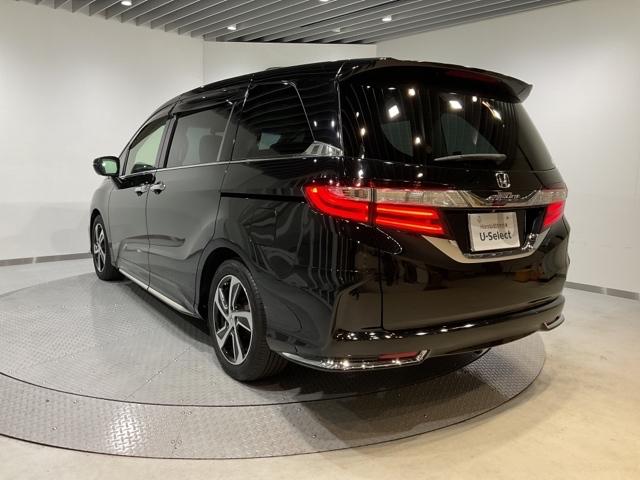 オデッセイ アブソルート・Ｘホンダセンシング　両側パワスラドア　地デジＴＶ　ＥＣＯＮ　電動シート　サイドエアバッグ　オットマン　キーフリー　ＤＶＤ再生可　クルーズコントロール　ＬＥＤヘッドライト　横滑り防止（4枚目）