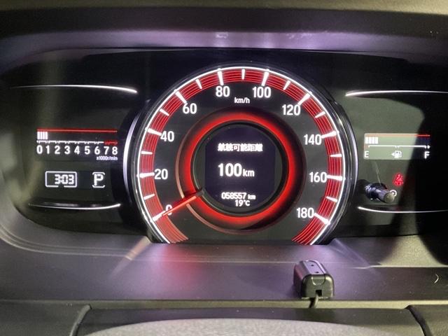 オデッセイ アブソルート・Ｘホンダセンシング　両側パワスラドア　地デジＴＶ　ＥＣＯＮ　電動シート　サイドエアバッグ　オットマン　キーフリー　ＤＶＤ再生可　クルーズコントロール　ＬＥＤヘッドライト　横滑り防止（13枚目）