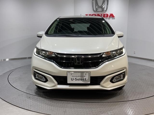 フィットハイブリッド Lホンダセンシング 【いまコレ+】新品フロアマット 軽減ブレーキ Rカメ LED サイドSRS 横滑り防止 フルセグテレビ ナビTV パワーステアリング 盗難防止装置 オートクルーズ ETC車載器 DVD再生 ABS(3枚目)