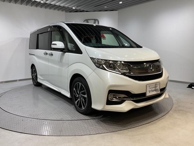 ステップワゴンスパーダ スパーダ・クールスピリット 両電動スライドドア シートH スマキー Bカメ フルセグテレビ 盗難防止システム サイドエアバック ナビTV アクティブクルーズコントロール キーフリー エアバッグ DVD(8枚目)