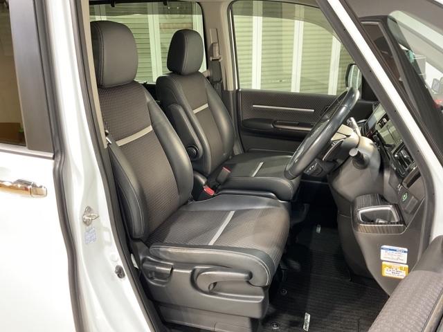 ステップワゴンスパーダ スパーダ・クールスピリット 両電動スライドドア シートH スマキー Bカメ フルセグテレビ 盗難防止システム サイドエアバック ナビTV アクティブクルーズコントロール キーフリー エアバッグ DVD(15枚目)