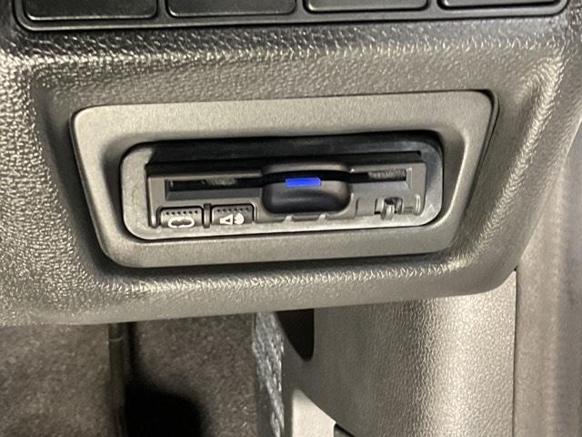 ステップワゴンスパーダ スパーダ・クールスピリット 両電動スライドドア シートH スマキー Bカメ フルセグテレビ 盗難防止システム サイドエアバック ナビTV アクティブクルーズコントロール キーフリー エアバッグ DVD(24枚目)