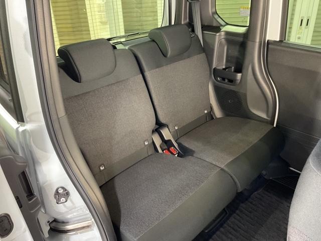 N-BOXカスタム ベースグレード 元弊社試乗車 CMBS Dレコ オートエアコン スマートキ LED 盗難防止装置 クルコン ETC バックカメラ フルセグTV パワーステアリング エアバッグ ESC パワーウインドウ フリーキー(17枚目)