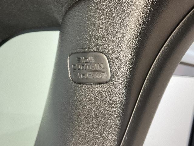 N-BOXカスタム ベースグレード 元弊社試乗車 CMBS Dレコ オートエアコン スマートキ LED 盗難防止装置 クルコン ETC バックカメラ フルセグTV パワーステアリング エアバッグ ESC パワーウインドウ フリーキー(32枚目)