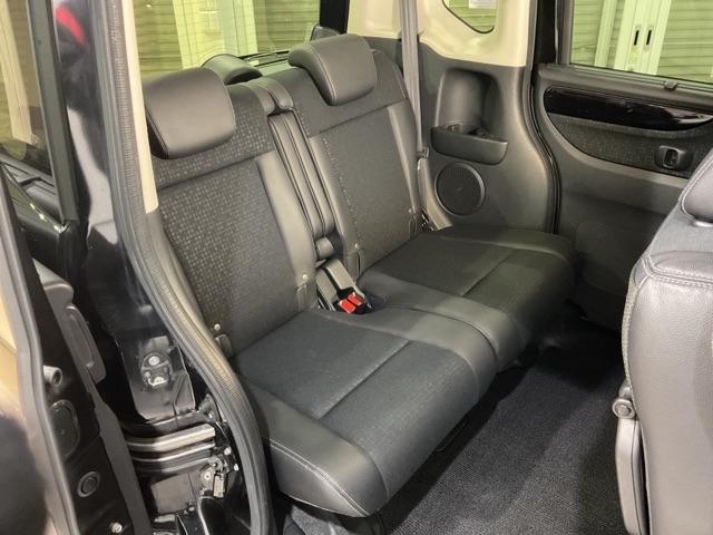 Ｎ－ＢＯＸカスタム ＧターボＳＳパッケージ　ＥＣＯＮ　Ｂモニター　ワンオーナー車　スマートエントリー　ＶＳＡ　盗難防止システム　ＡＡＣ　ナビＴＶ　オートクルーズコントロール　サイドカーテンエアバック　パワステ　ターボ車（13枚目）