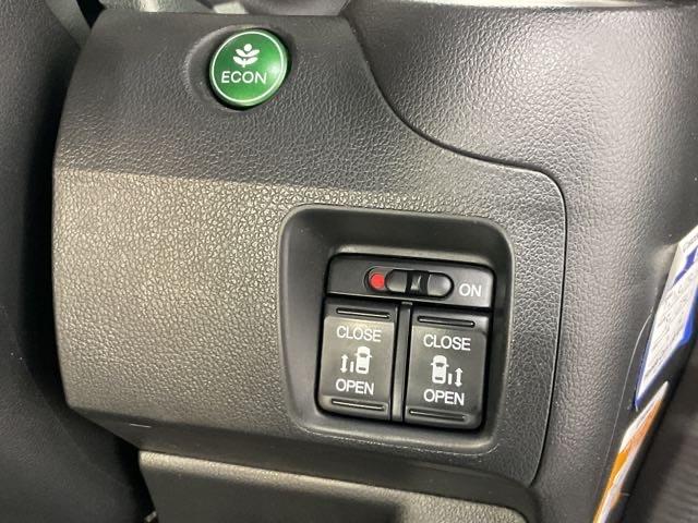 Ｎ－ＢＯＸカスタム ＧターボＳＳパッケージ　ＥＣＯＮ　Ｂモニター　ワンオーナー車　スマートエントリー　ＶＳＡ　盗難防止システム　ＡＡＣ　ナビＴＶ　オートクルーズコントロール　サイドカーテンエアバック　パワステ　ターボ車（30枚目）