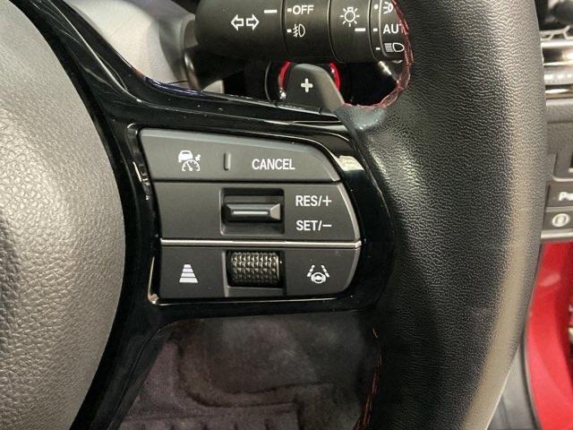 �N���[�Y�R���g���[���ŁA�������H�𑖍s���̕��S���y�����܂��B