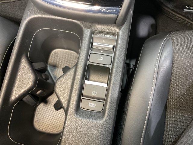 �h���C�r���O�t�B�[����ς�����h���C�u���[�h�A�⓹���s���ɕ֗��ȁg�q���f�B�Z���g�@�\�𓋍ځB�p�[�L���O�u���[�L�͓d�q���䎮�ł��B�����ƂƂĂ����K�ł��B