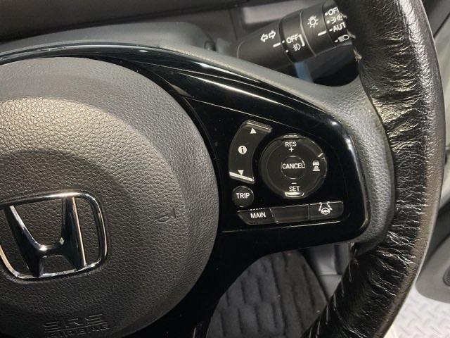 �N���[�Y�R���g���[���ŁA�������H�𑖍s���̕��S���y�����܂��B