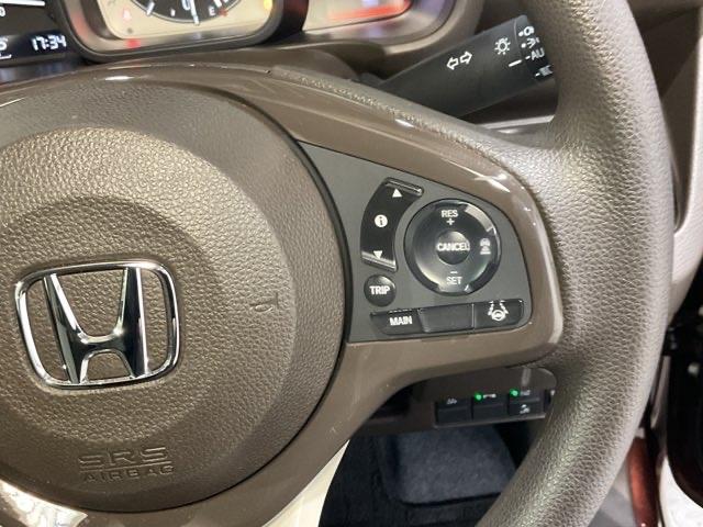 �N���[�Y�R���g���[���ŁA�������H�𑖍s���̕��S���y�����܂��B