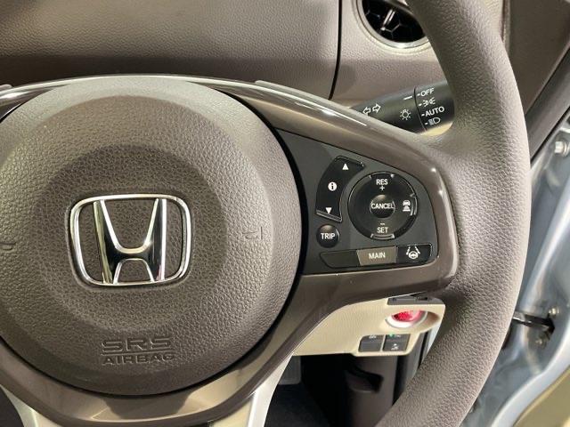 �N���[�Y�R���g���[���ŁA�������H�𑖍s���̕��S���y�����܂��B