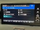 ｅ：ＨＥＶＺ　衝突回避支援ブレーキ機能　パノラミックビューモニター　スマキ　Ｐトランク　フルオートエアコン　Ｄレコ　エアバッグ　両席エアバック　Ｒカメ　パワーウィンドウ　ＬＥＤランプ　クルーズＣ（23枚目）