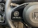 ステアリングでオーディオソース・音量調整もできます。