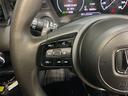 ステアリングでオーディオソース・音量調整もできます。