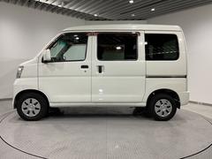 中古車の場合、早期に売れてしまう場合がございますので、在庫の確認を下記まで、お問い合わせ下さい。宜しくお願い致します。 4