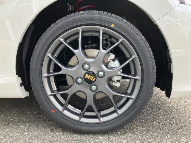 コペン GR スポーツ 届出済未使用車 5MT 16インチBBSアルミホイール レカロシート MOMOハンドル シートヒーター 電動オープン クリアランスソナー LEDヘッドライト オートライト(10枚目)