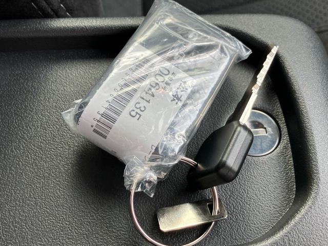 コペン GR スポーツ 届出済未使用車 5MT 16インチBBSアルミホイール レカロシート MOMOハンドル シートヒーター 電動オープン クリアランスソナー LEDヘッドライト オートライト(31枚目)