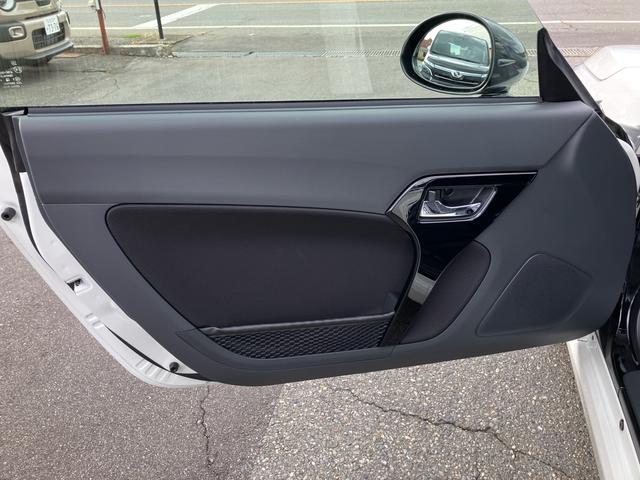 コペン GR スポーツ 届出済未使用車 5MT 16インチBBSアルミホイール レカロシート MOMOハンドル シートヒーター 電動オープン クリアランスソナー LEDヘッドライト オートライト(37枚目)