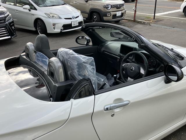 コペン GR スポーツ 届出済未使用車 5MT 16インチBBSアルミホイール レカロシート MOMOハンドル シートヒーター 電動オープン クリアランスソナー LEDヘッドライト オートライト(41枚目)