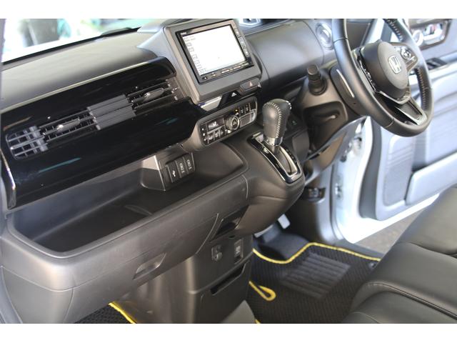 Ｎ－ＢＯＸカスタム Ｌターボ　衝突軽減ブレーキサポート　ＬＥＤヘッドライ　シートヒータ　バックカメラ付き（18枚目）