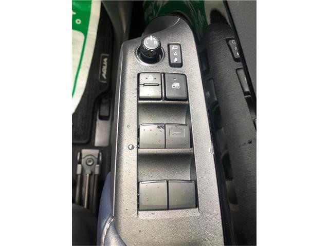 アクア Ｚ　アルミホイール　エアコン　カーテンエアバッグ　ＥＴＣ　パワーウインドウ　ＡＢＳ　エアバッグ　パワーステアリング　助手席エアバック　衝突軽減Ｂ　Ｂカメ（26枚目）