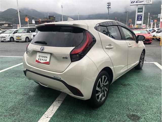 アクア Ｚ　アルミホイール　エアコン　ナビ　カーテンエアバッグ　ＥＴＣ　パワーウインドウ　ＡＢＳ　エアバッグ　パワーステアリング　メモリーナビ　助手席エアバック　衝突軽減Ｂ　Ｂカメ（5枚目）