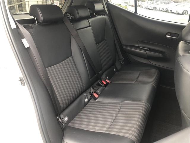 アクア Ｚ　アルミホイール　エアコン　ナビ　カーテンエアバッグ　ＥＴＣ　パワーウインドウ　ＡＢＳ　エアバッグ　パワーステアリング　メモリーナビ　助手席エアバック　衝突軽減Ｂ　Ｂカメ（11枚目）